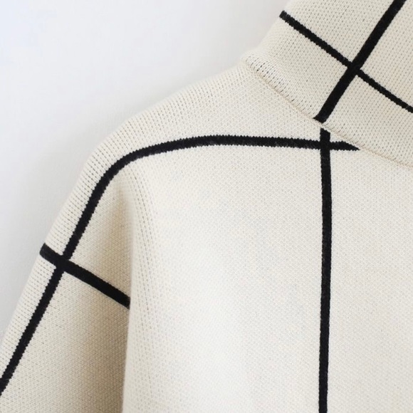 NWT Chicwish Grid Turtleneck Sweater - Picture 4 of 10